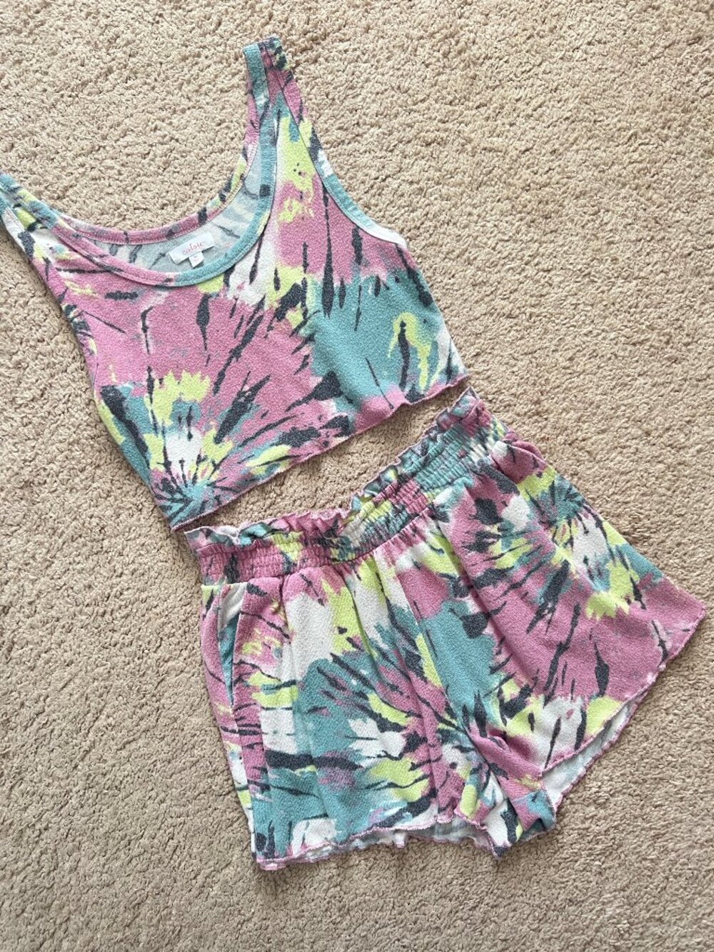2-Piece PJ Set: Crop Top & Elastic Waist Shorts – Sz M – Like  New